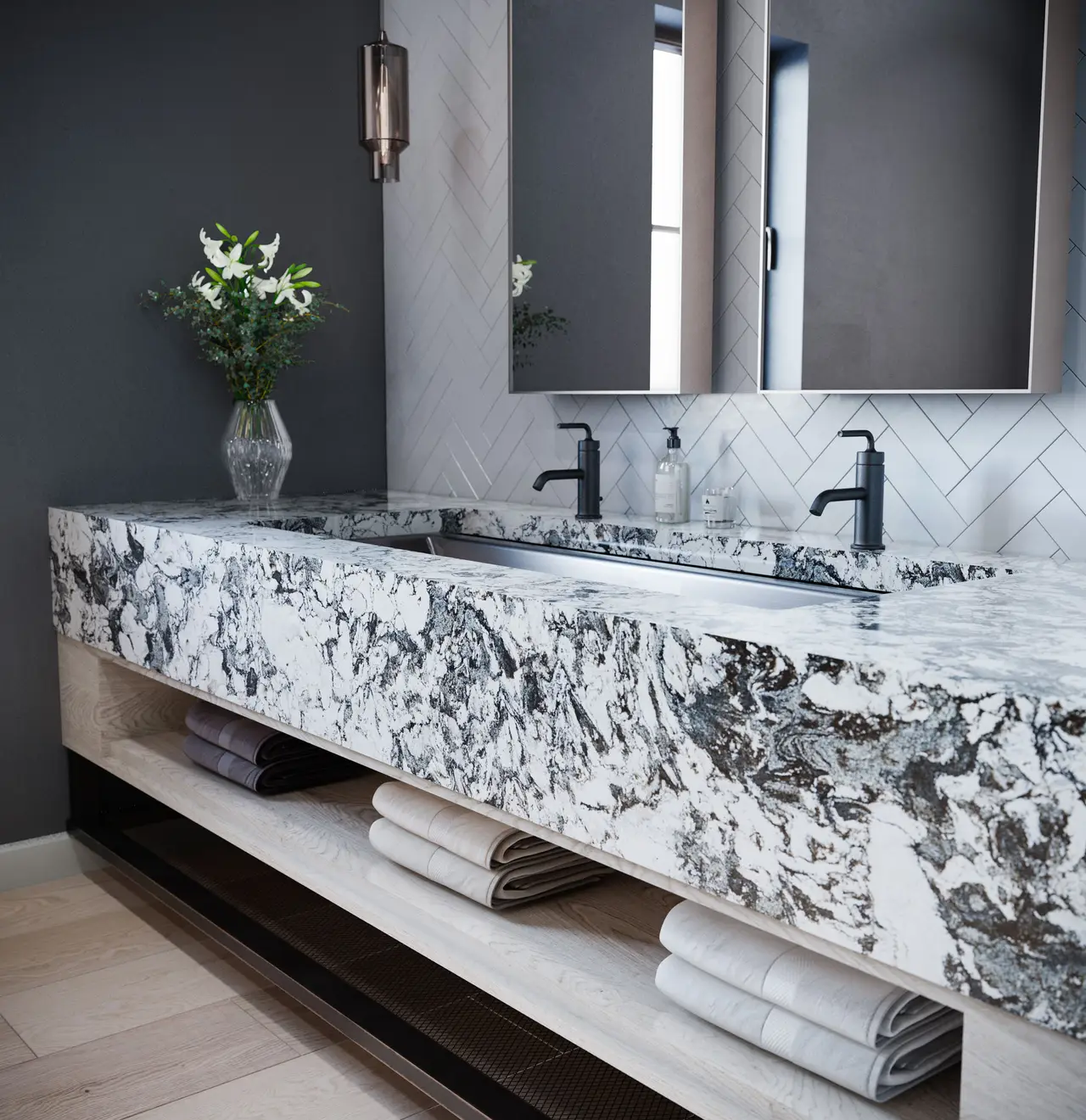 Huntley™ Design Detail Slab Inspiration