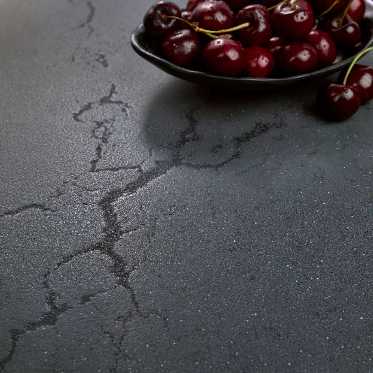 STONE  ブラック Inverness Stonestreet™ - Cambria Quartz Designs