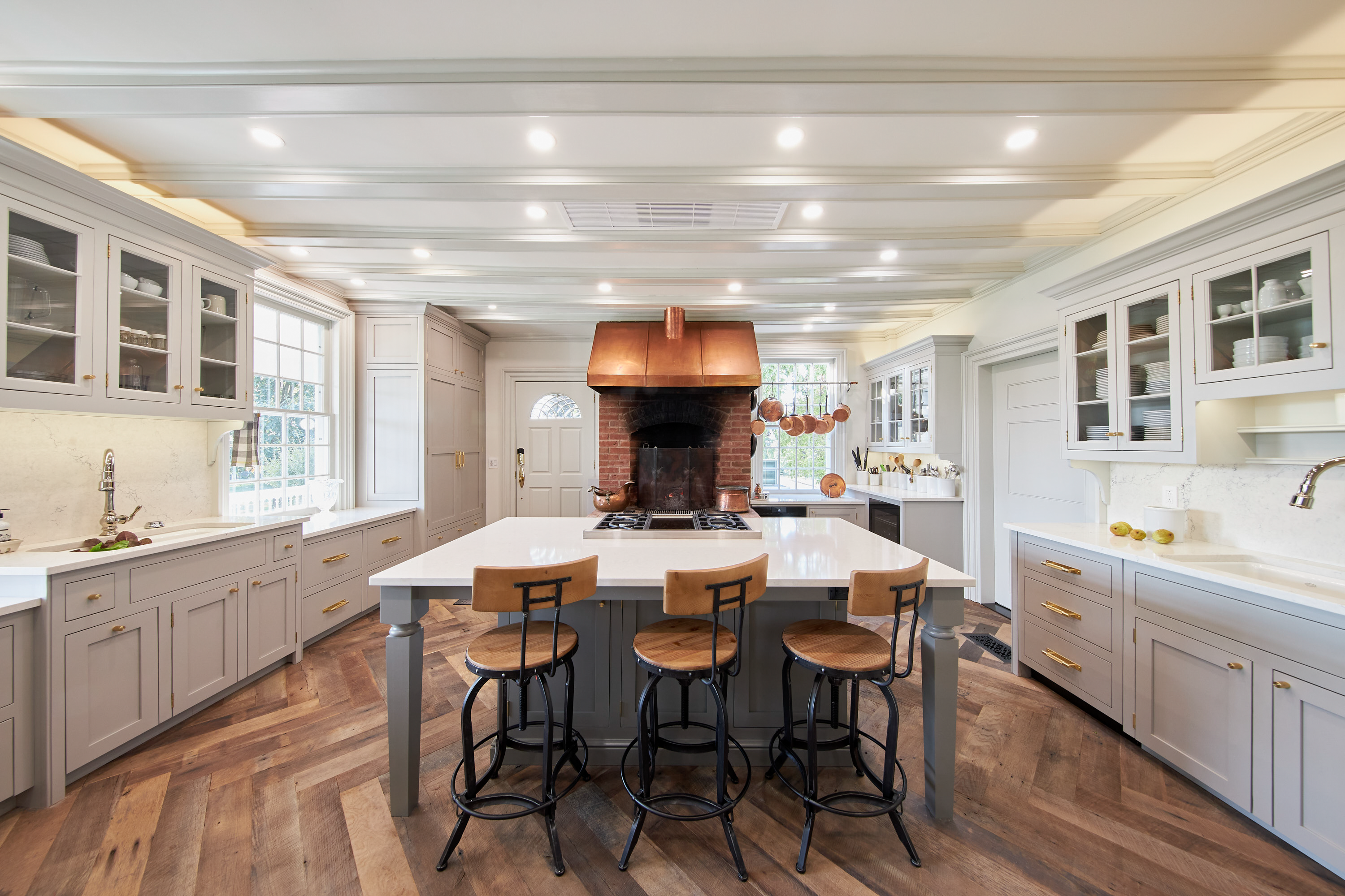 Inside the Kitchens of America's Most-Expensive Homes - WSJ, image size:3000x2000